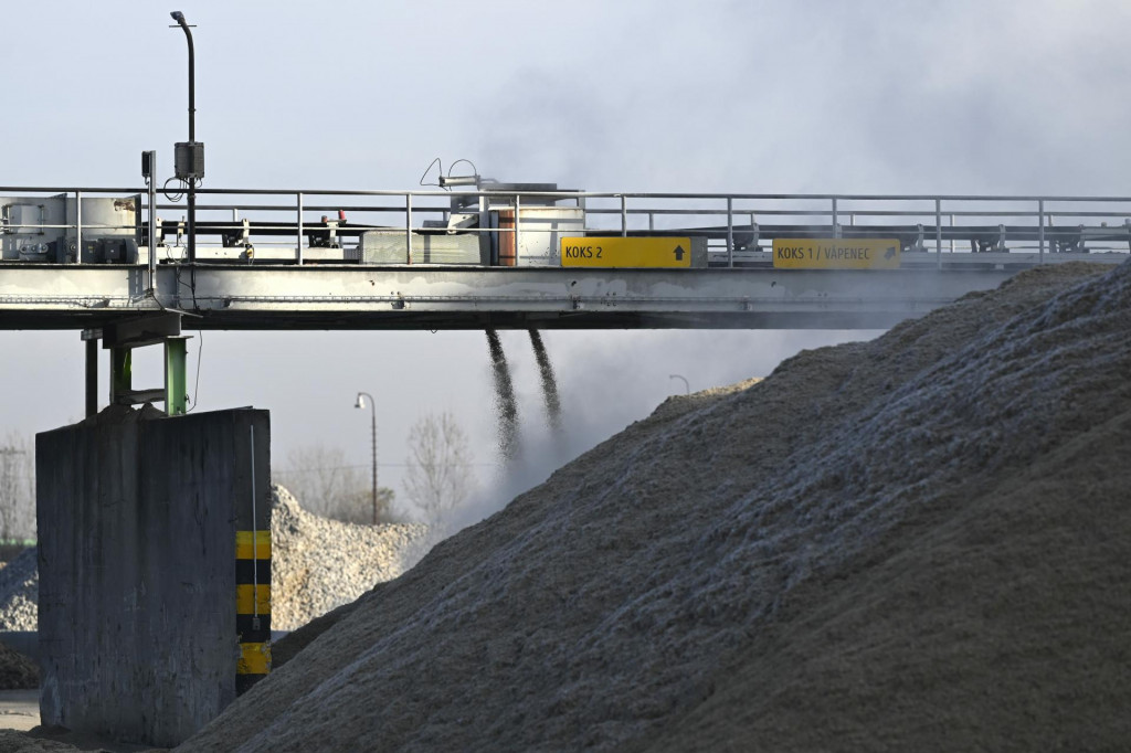 Na Slovensku momentálne fungujú už len dva cukrovary. Ešte pred revolúciou ich u nás boli desiatky. FOTO: TASR/R. Stoklasa