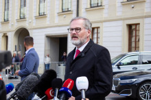 Končiaci český premiér a líder koalície SPOLU Petr Fiala. FOTO: TASR/Barbora Vizváryová