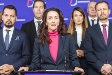 Na snímke v popredí vtedajšia volebná líderka strany Demokrati Andrea Letanovská. FOTO: TASR/Jaroslav Novák