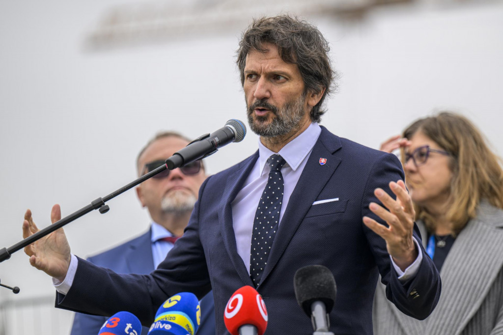 Minister obrany Robert Kaliň&aacute;k (Smer-SD). FOTO: TASR/Veronika Mihalikov&aacute;