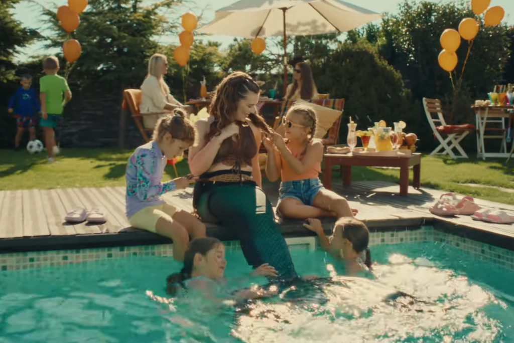 Kampaň Orange, Morská panna