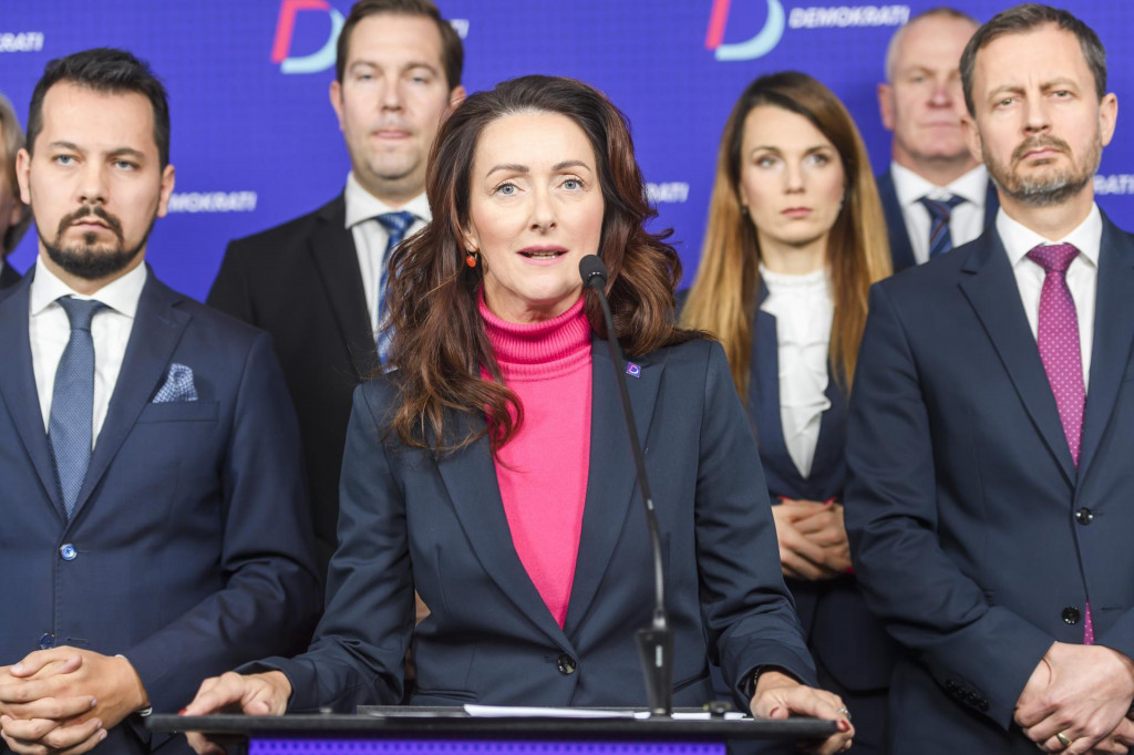 Na snímke v popredí vtedajšia volebná líderka strany Demokrati Andrea Letanovská. FOTO: TASR/Jaroslav Novák