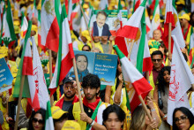 Demonštranti sa zúčastňujú protestu Slobodný Irán neďaleko sídla OSN počas nedávneho 80. zasadnutia Valného zhromaždenia OSN v New Yorku.

FOTO: REUTERS