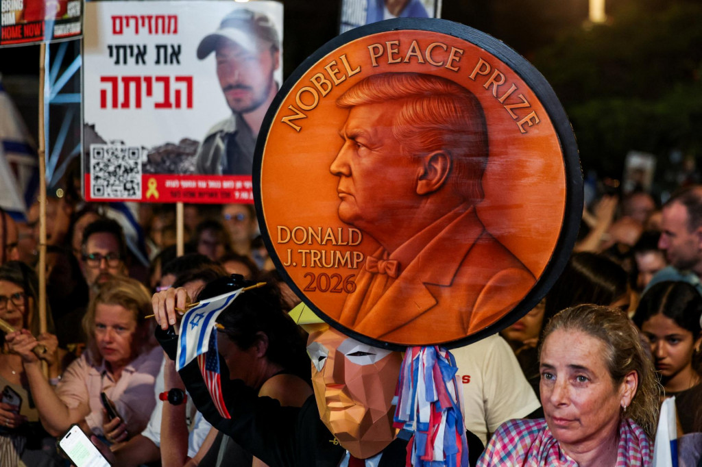 Mierový plán pre Gazu amerického prezidenta Donalda Trumpa zabral, ale napriek tomu Nobelovu cenu za mier nezískal. FOTO: Reuters/R. Zvulun