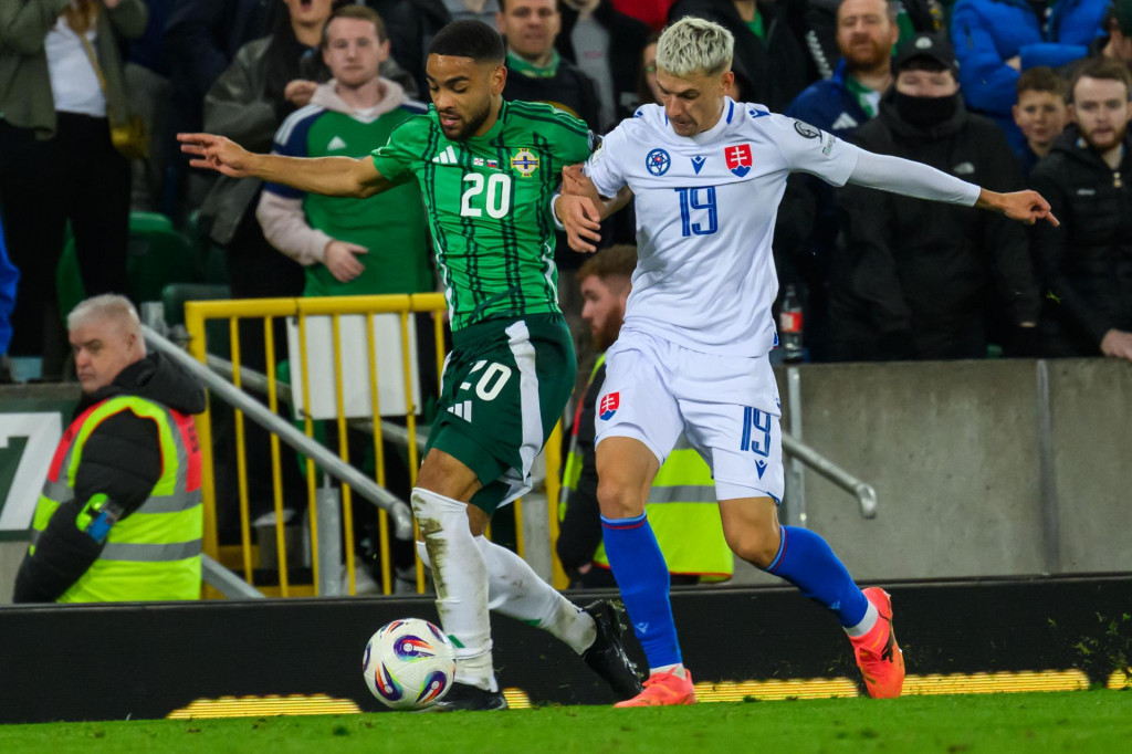 Striedajúci Tomáš Rigo predviedol v Belfaste na ihrisku za polhodinu viac než väčšina jeho spoluhráčov za celých 90 minút hry. FOTO: TASR/J. Novák