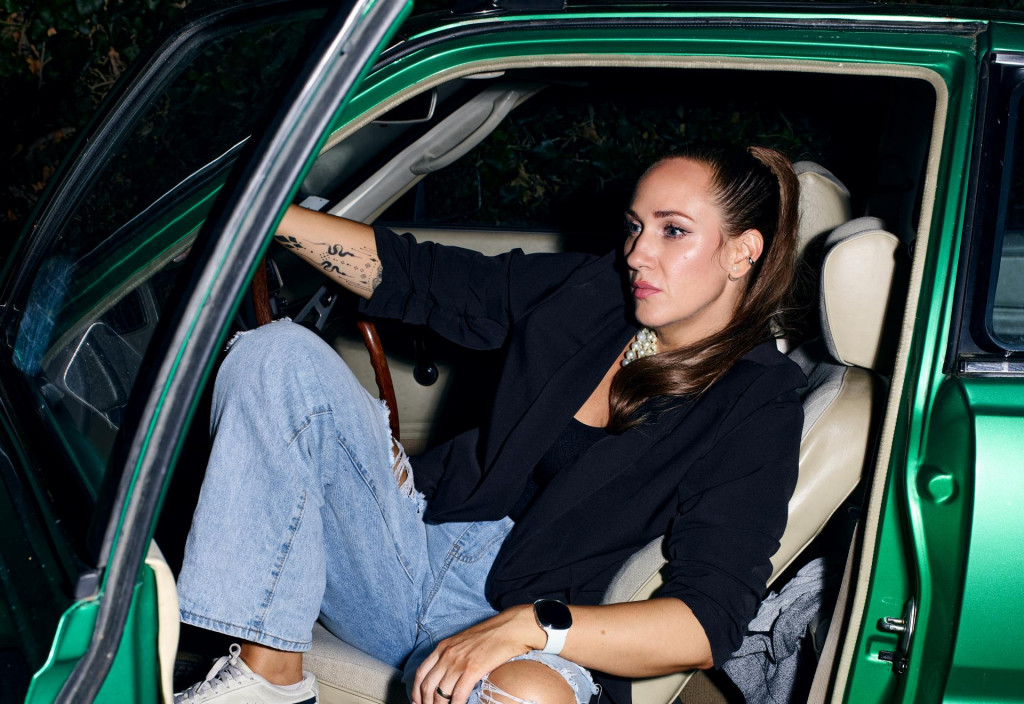 Dominika Bobulová Ivaničová account and people director This is locco