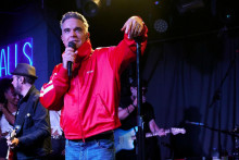 Robbie Williams
