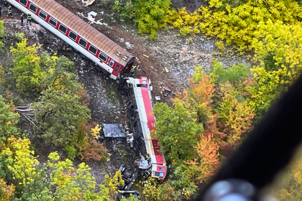 Zr&aacute;žka r&yacute;chlikov pri Rožňave. FOTO: Facebook/Air - Transport Europe, leteck&aacute; z&aacute;chrann&aacute; služba