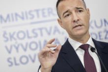 Minister školstva Tomáš Drucker.
