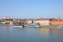 Pohľad na osobný prístav v Bratislave. FOTO: Dreamstime