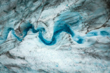 Na Aljaške sa topí dávno zamrznutá pôda.