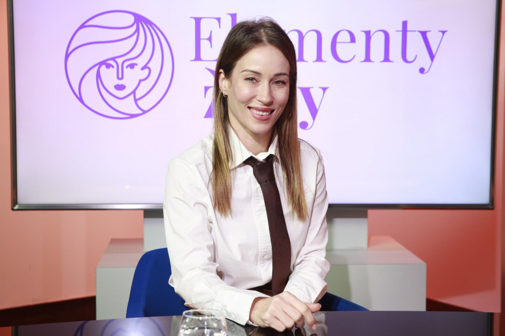 Katarína Jakeš nám v relácii Elementy ženy prezradila, ako dnes vyzerá jej život ”za oponou”.