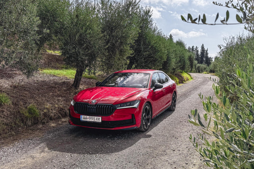 Škoda Superb Sportline