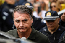 Jair Bolsonaro je aktuálne v domácom väzení a odvolal sa voči verdiktu v podobe 27-ročného väzenia za sprisahanie s cieľom vyvolať štátny prevrat po svojej prehre vo voľbách z roku 2022. FOTO: REUTERS