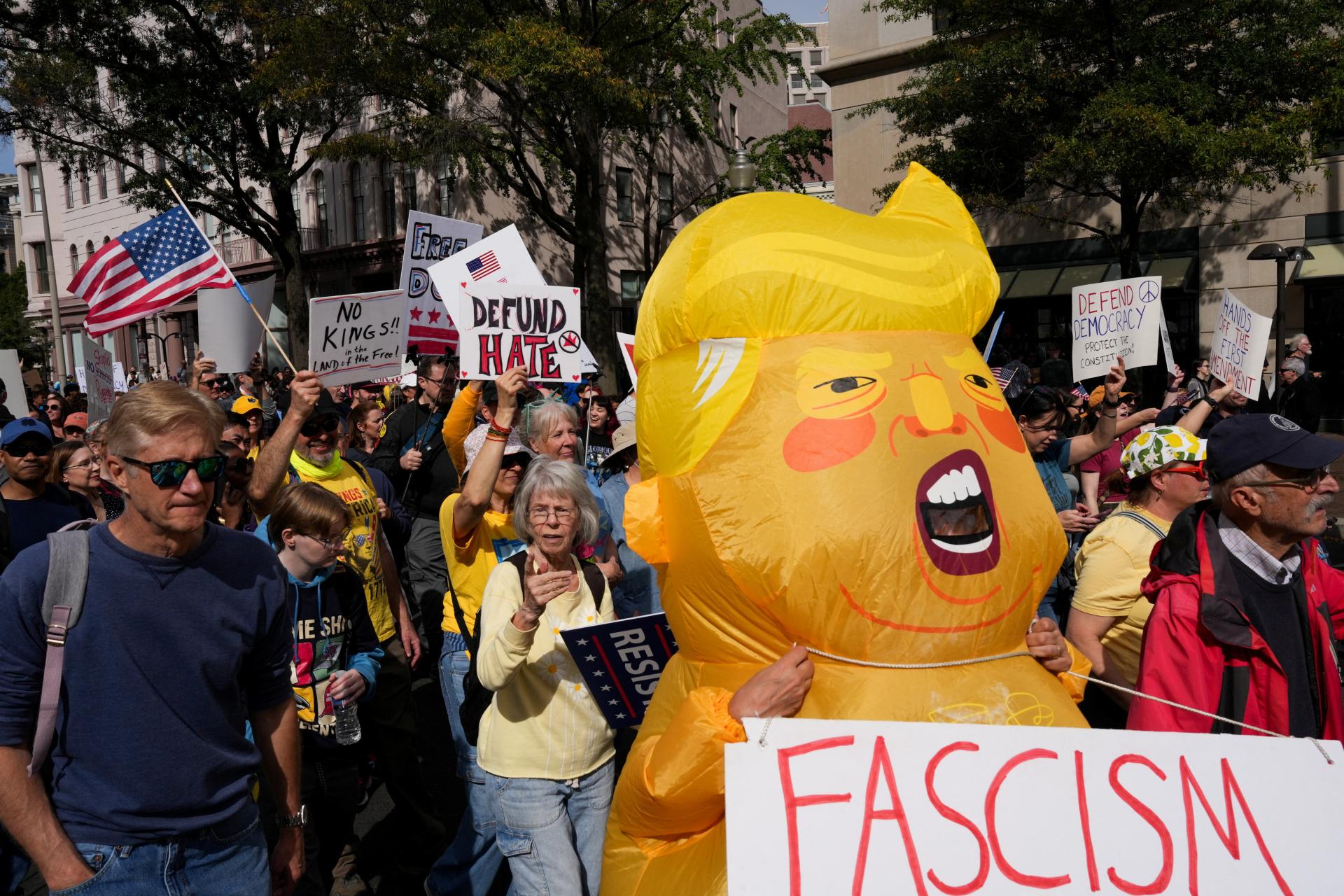 USA čaká ďalšia vlna protestov proti vláde prezidenta Trumpa. Príde 2,5 milióna ľudí, tvrdia organizátori