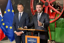 Minister pôdohospodárstva a rozvoja vidieka Richard Takáč a šéf envirorezortu Tomáš Taraba. FOTO: HN/Akos Cséplö