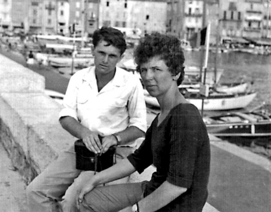 Na exkurzii s výtvarníkom Milanom Dobešom, 1965. FOTO: archív Marianny Čunderlíkovej