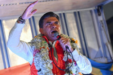 Novým prezidentom Bolívie bude kresťanskodemokratický senátor Rodrigo Paz. FOTO: Reuters