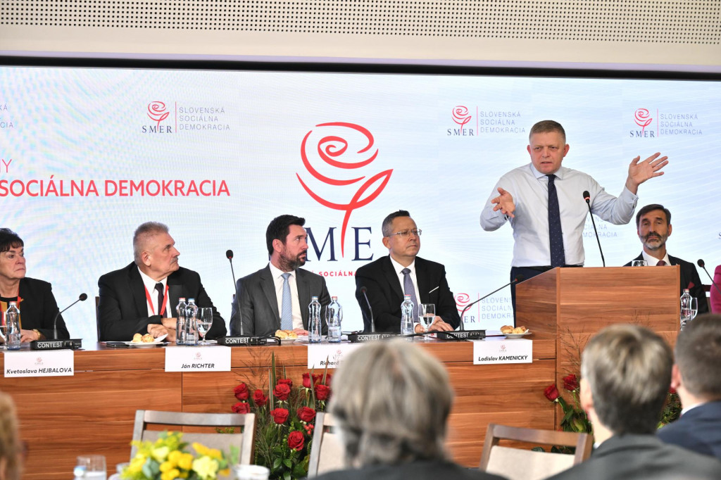 Predminulý týždeň mala strana snem. Na ňom jej líder Robert Fico vyhlásil, že ide vyhrať ďalšie voľby. FOTO: TASR/J. Kotian