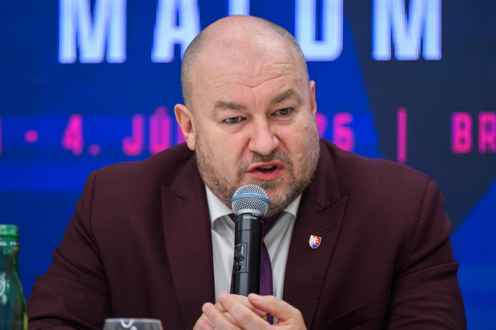Na snímke minister cestovného ruchu a športu Rudolf Huliak (nezávislý). FOTO: TASR/Jaroslav Novák