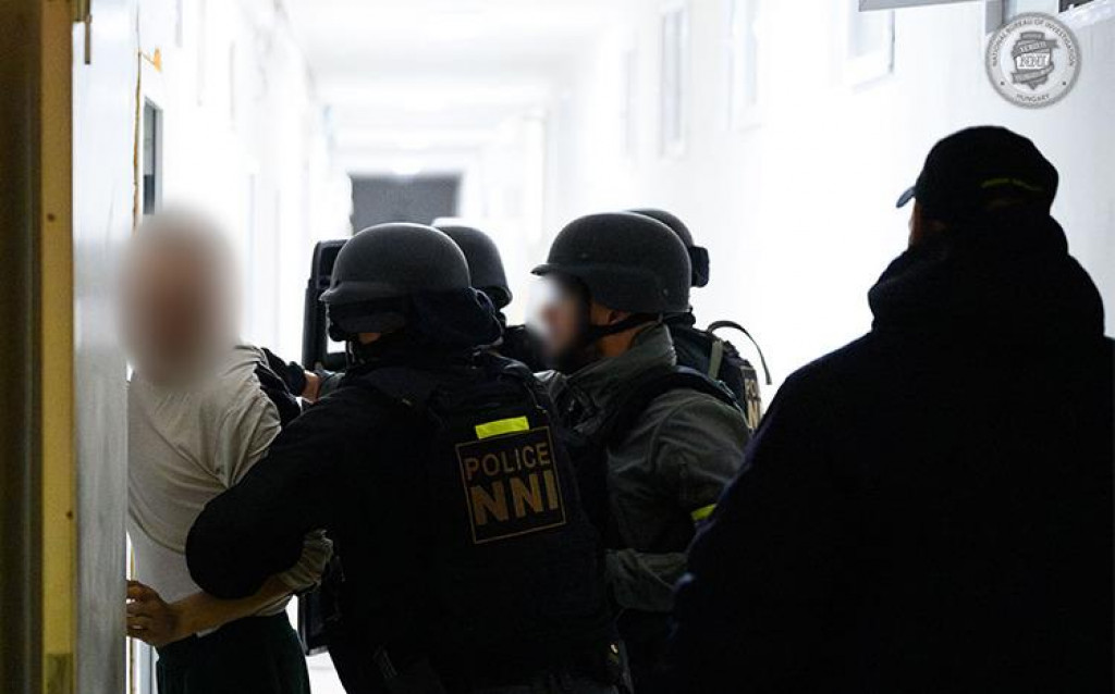 Spoločné vyšetrovanie slovenských a maďarských úradov viedlo k rozbitiu významnej organizovanej zločineckej skupiny. FOTO: Eurojust