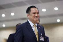 Na snímke thajský premiér Čánvirakul. FOTO: REUTERS