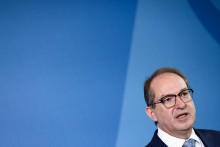 Nemecký minister vnútra Alexander Dobrindt. FOTO: REUTERS