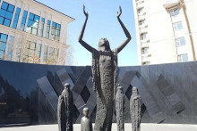 Pamätník obetiam politických represií a hladomoru v Kazachstane v Astane. FOTO: Google Maps/GAMMADION13