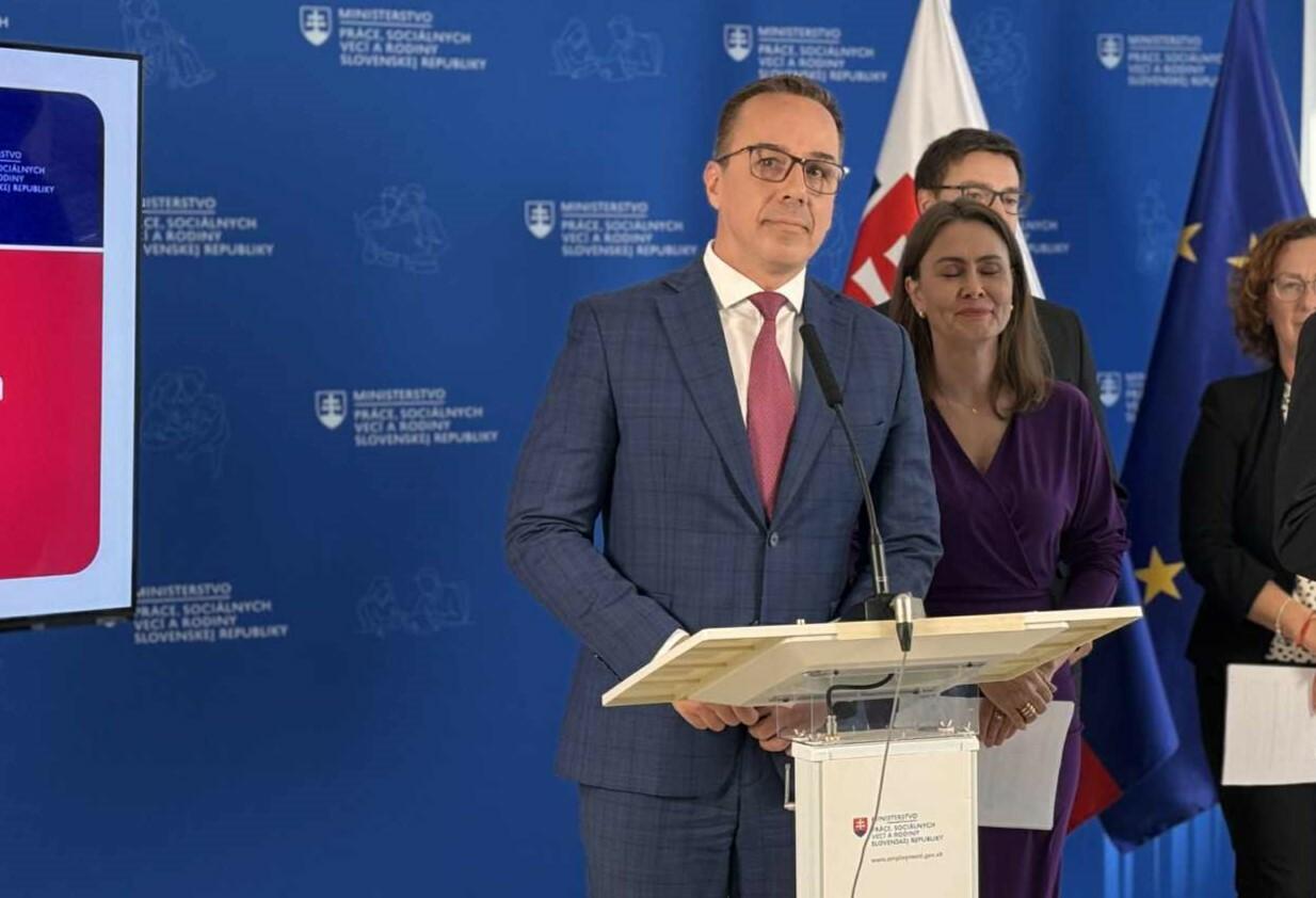 Erik Tomáš: Ministerstvo zvažuje nový systém valorizácie dôchodkov, v hre je pevná suma