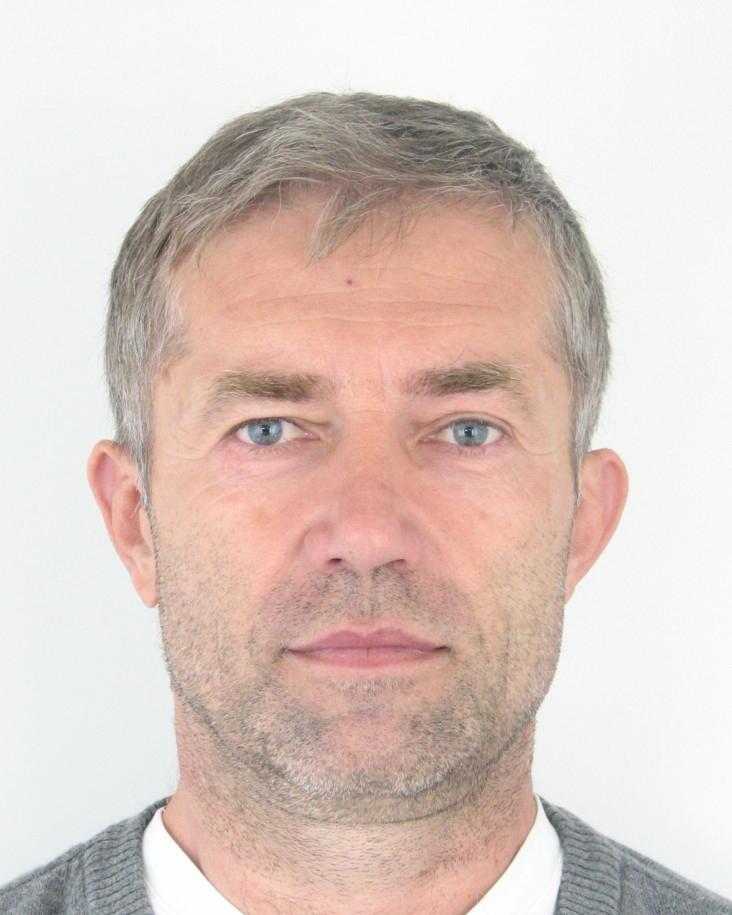 Súd s exsiskárom, ktorý bol pri únose syna prezidenta. Vinia ho z vydierania, je na úteku, no chce svedčiť