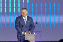 Premiér Robert Fico mal počas spustenia výstavby príhovor. FOTO TASR/H. Mišovič