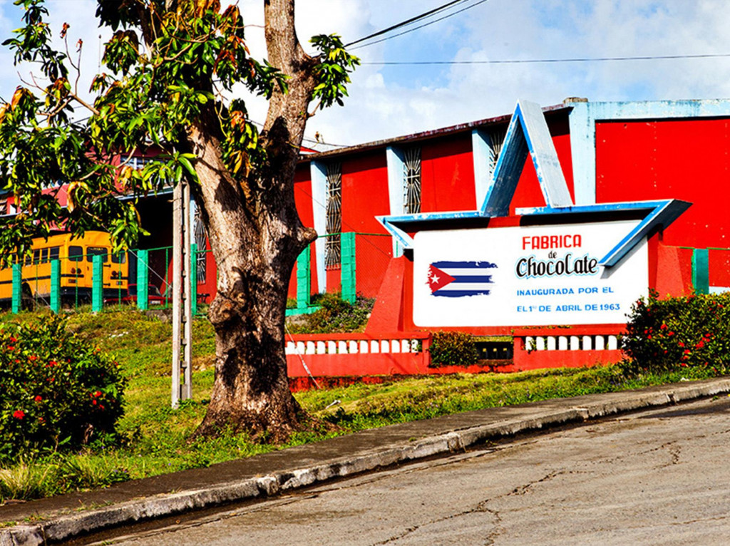 Továreň na spracovanie kakaa v Baracoa.