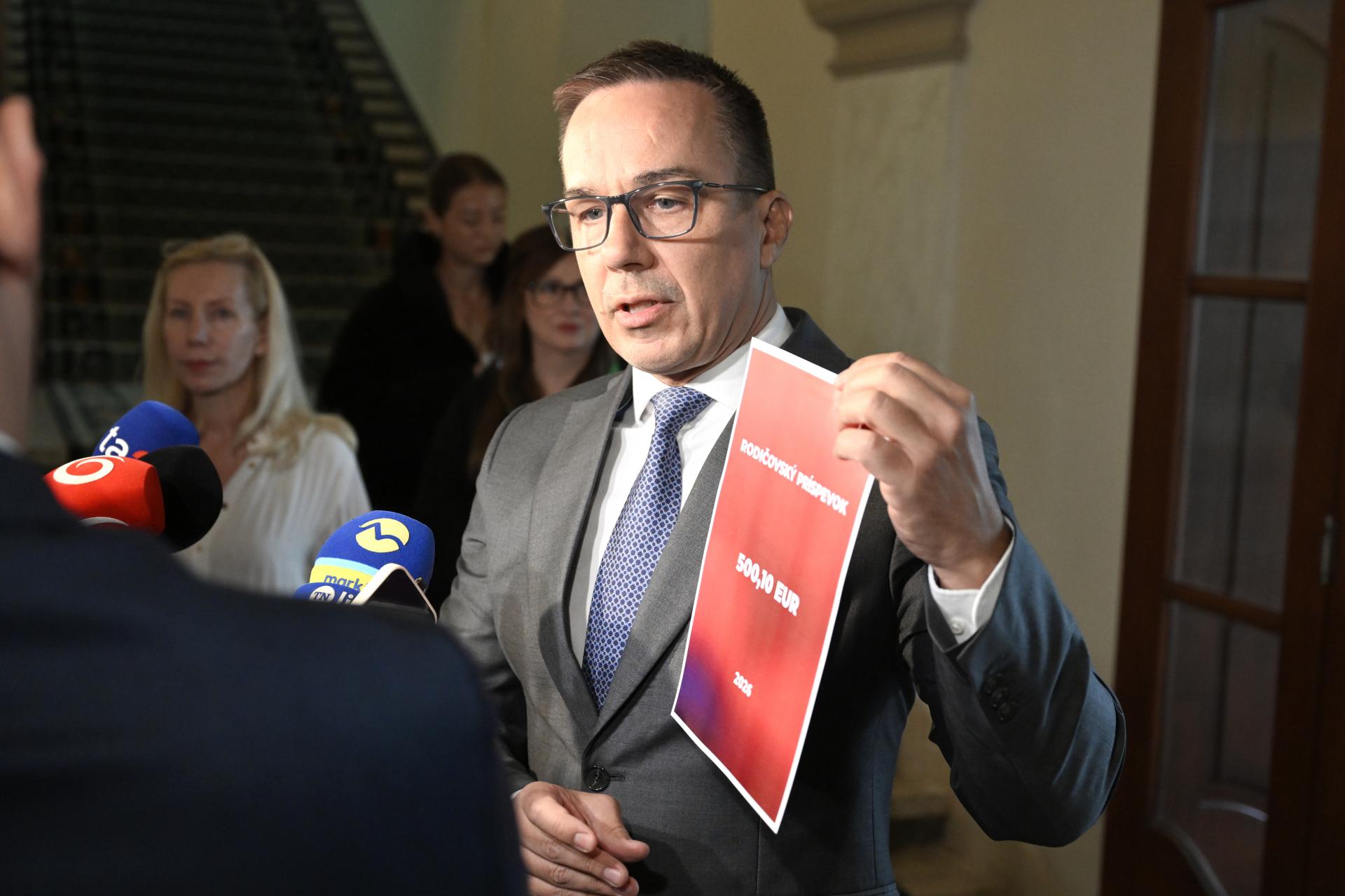 Erik Tomáš si chce posvietiť na sociálne podniky. Zmeny zasiahnu aj ŤZP a štátnu podporu