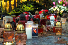 Plastové výrobky nakoniec skončia na smetisku dejín. FOTO: TASR/M. Košírer