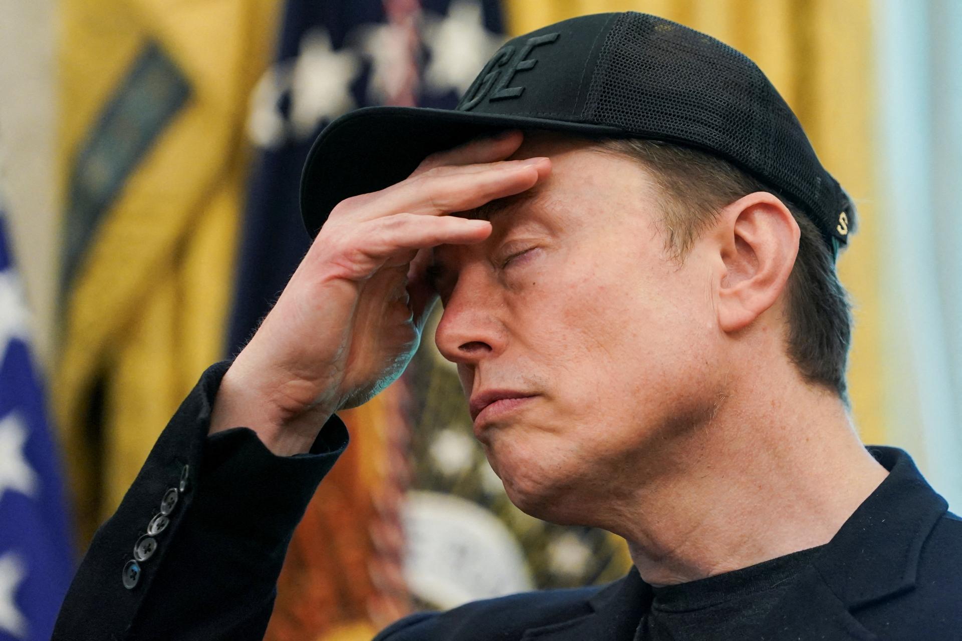 Musk je najbohatší na svete. Tesle by mohol dať zbohom, ak nedostane bilión dolárov v odmenách