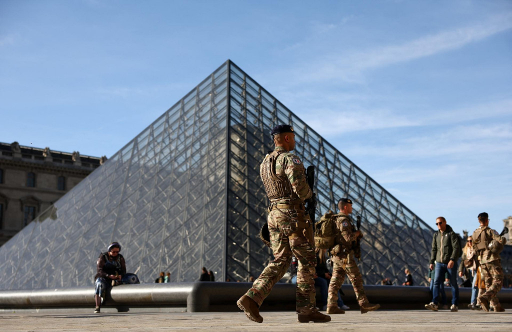 Múzeum Louvre v Paríži. FOTO: Reuters