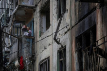 Schmale vyjadril údiv nad tým, ako ľudia na Ukrajine situácii odolávajú, no upozornil, že unavenosť z konfliktu narastá. FOTO: REUTERS