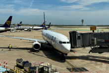 Ryanair očakáva, že za celý finančný rok do konca marca prepraví 207 miliónov cestujúcich. FOTO: REUTERS