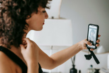 Z internetu sa stal nekonečný remix sveta.