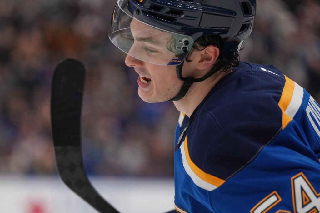 Slovensk&yacute; hokejista St. Louis Blues Dalibor Dvorsk&yacute;. FOTO: TASP/AP