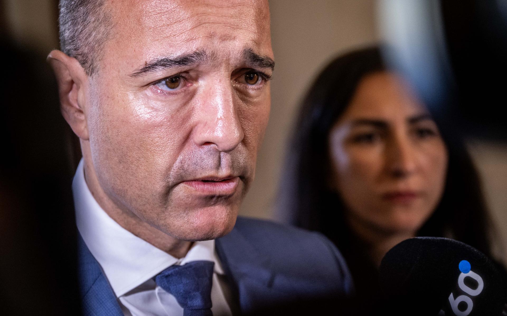 Drucker si nemyslí, že Šaško by mal pre záchrankový tender odstúpiť