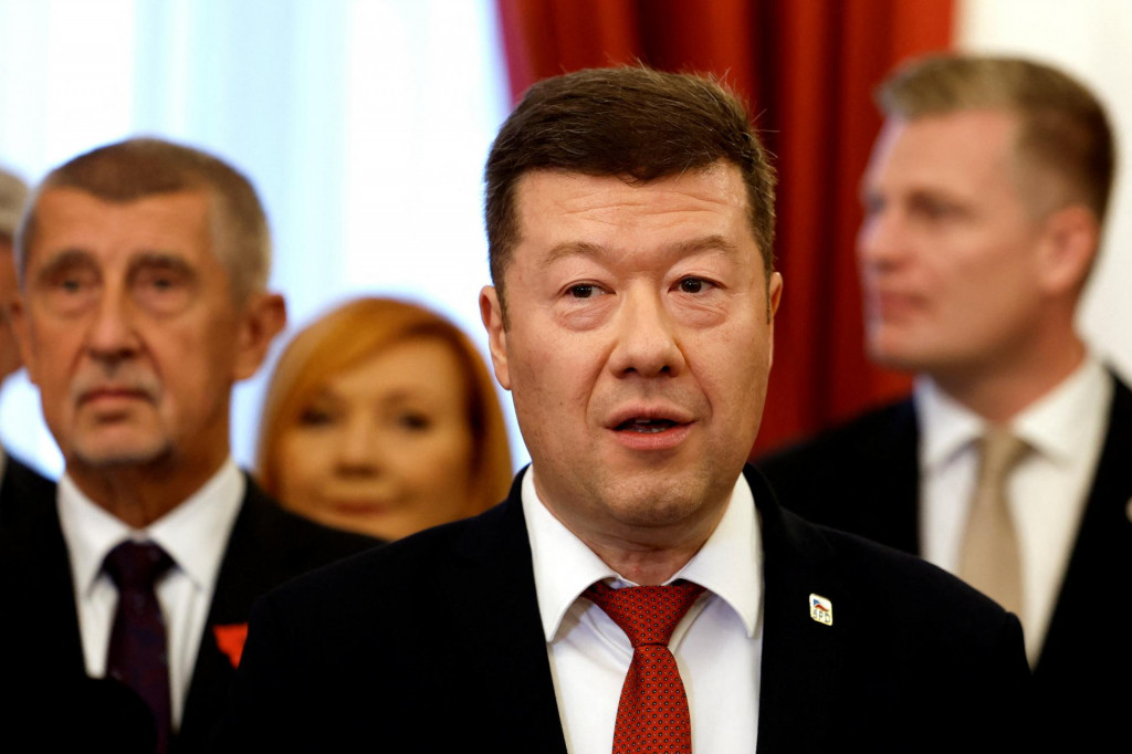 Novým predsedom Poslaneckej snemovne Parlamentu sa v stredu stal šéf hnutia SPD Tomio Okamura. FOTO: Reuters