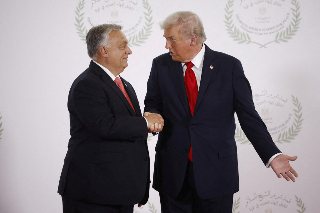 Americký prezident Donald Trump a maďarský premiér Viktor Orbán (13. októbra 2025). FOTO: Reuters