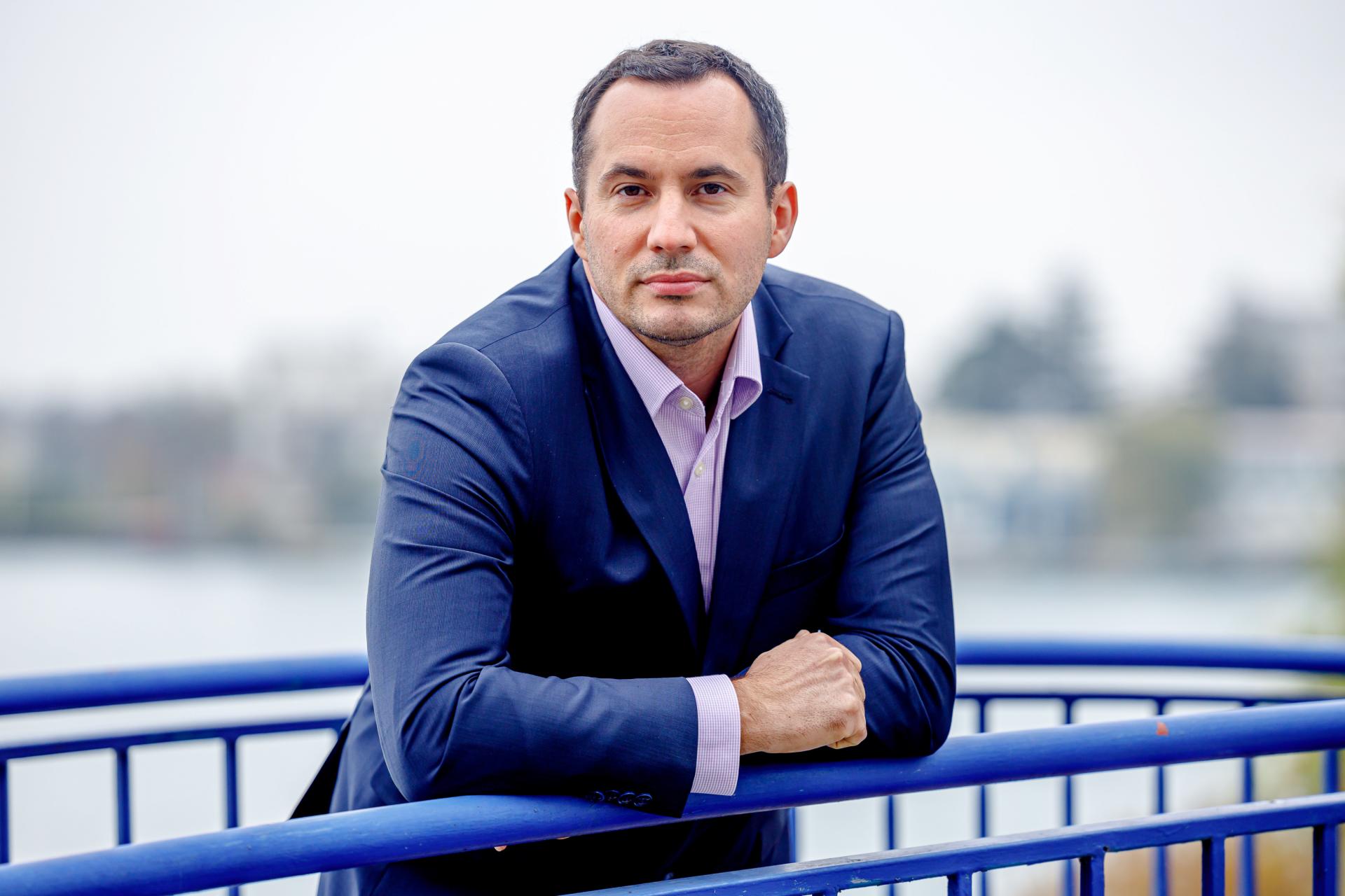 Uhoľnú elektráreň postavíte ľahšie ako veternú. Projekty tu určuje osobná animozita, tvrdí pre HN expert