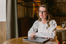 PhDr. Dajana Petríková - výkonná riaditeľka AZP SR