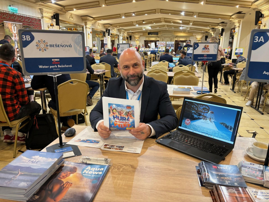 Na snímke riaditeľ Vodného parku Bešeňová a 1. viceprezident Slovenskej asociácie akvaparkov, kúpalísk a plavární Peter Kolenčík. FOTO: Vodný park Bešeňová