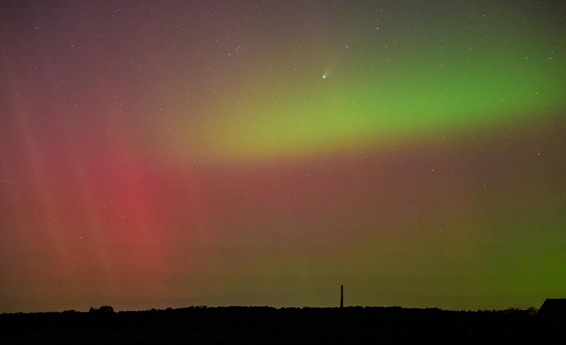 Nestihli ste polárnu žiaru? Príležitosť bude aj dnes večer a v noci