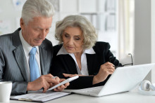 Dôchodky sa pravidelne zvyšujú na základe dôchodcovskej inflácie.