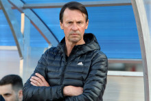 Iba 34 dní, počas ktorých odkoučoval päť ligových zápasov, trval angažmán Františka Straku na lavičke tímu FC Košice. FOTO: TASR/J. Krošlák