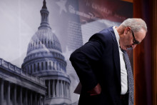 Vedúci menšiny v americkom Senáte Chuck Schumer. FOTO: REUTERS